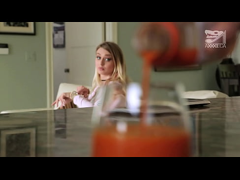 ❤️ Une fille chaude avec de gros seins et une chatte serrée reçoit la bite d'un perdant, mais très fort. ☑ Vidéo de porno at porn fr.hqpornvideos.ru ️❤