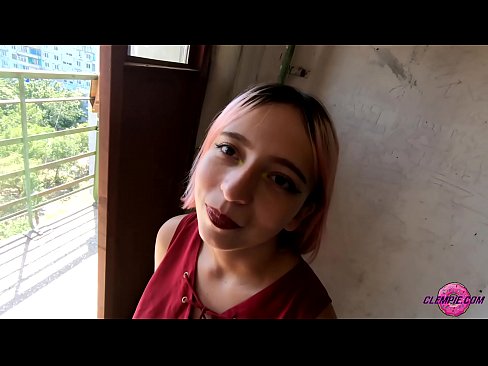 ❤️ Une étudiante sensuelle suce un étranger dans l'Outback - sperme sur son visage ☑ Vidéo de porno at porn fr.hqpornvideos.ru ️❤